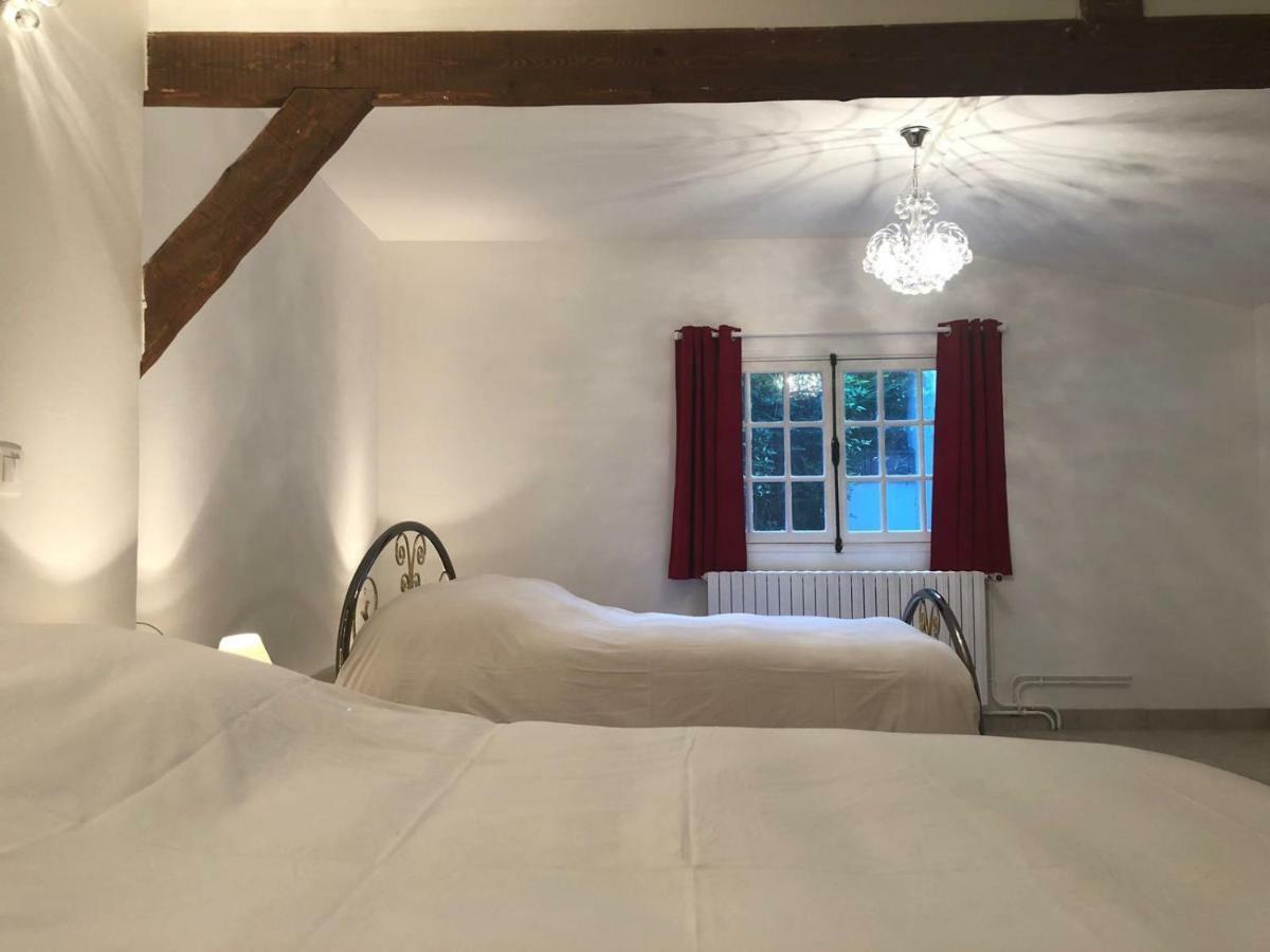 Maison en bord de seine Boissise-le-Roi Buitenkant foto